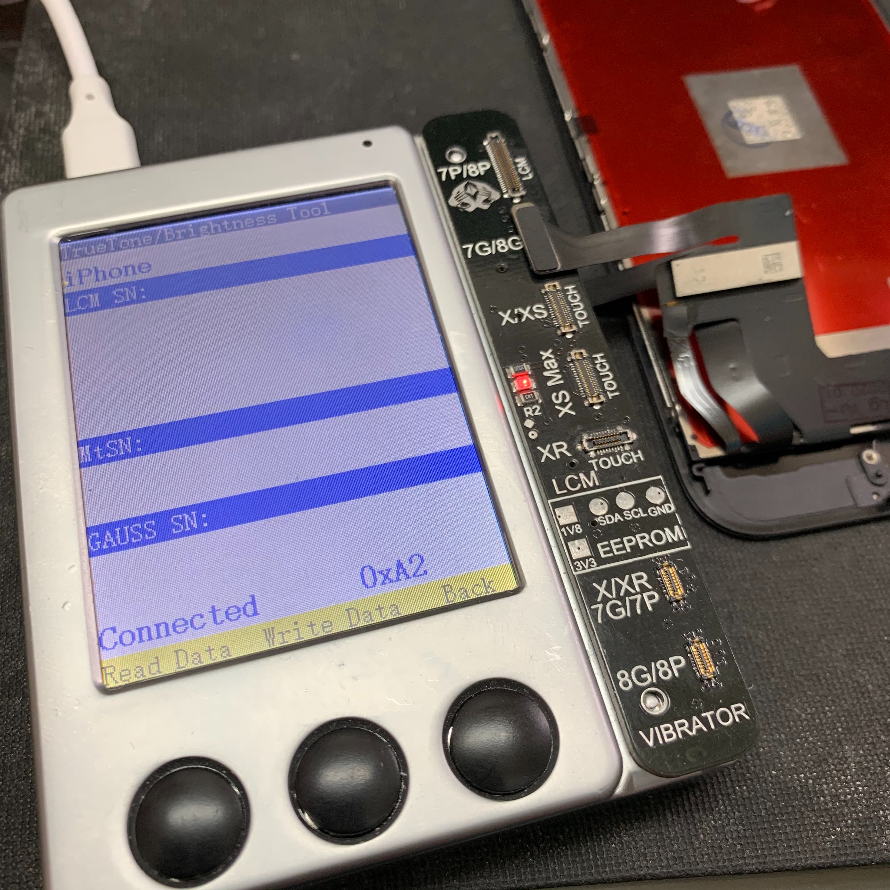 iPhone8のtruetone書き換え